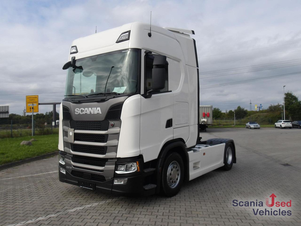 SCANIA