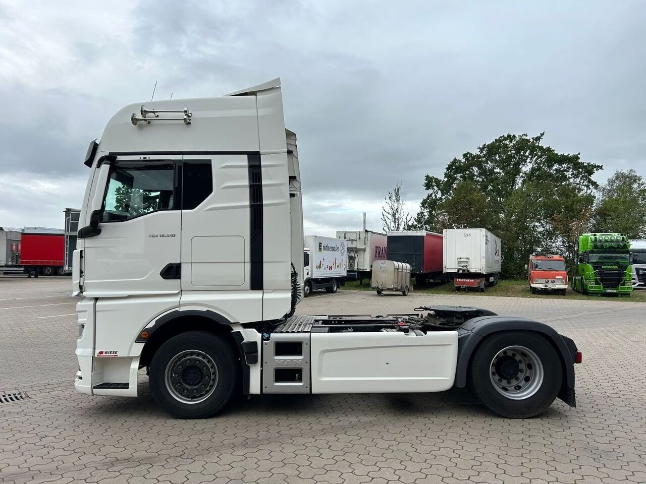 MAN