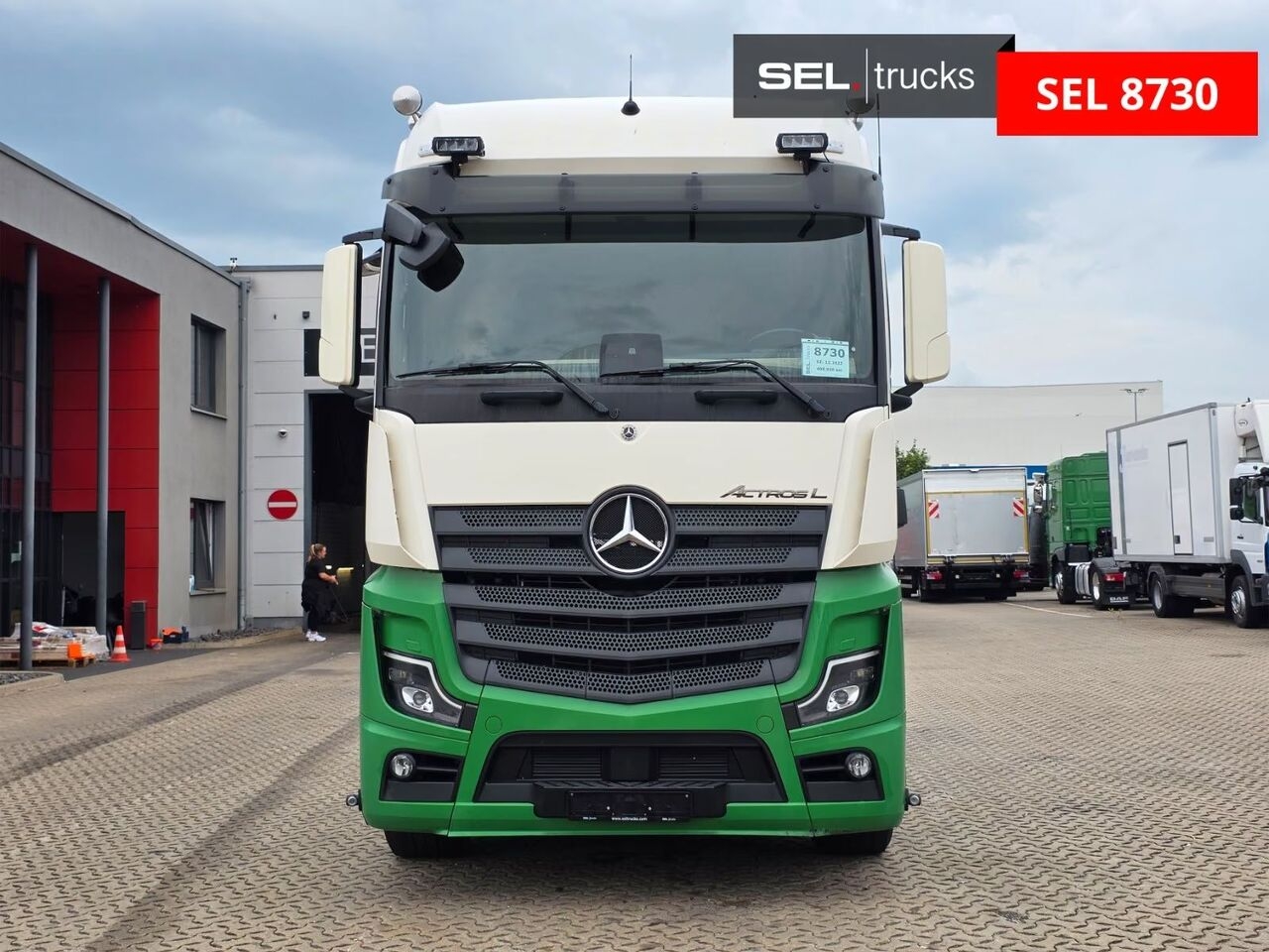 Mercedes-Benz