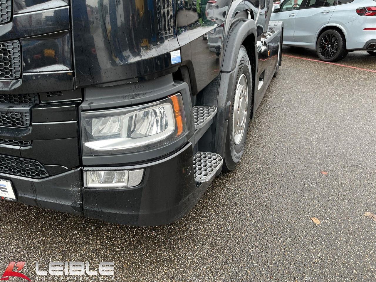 Scania