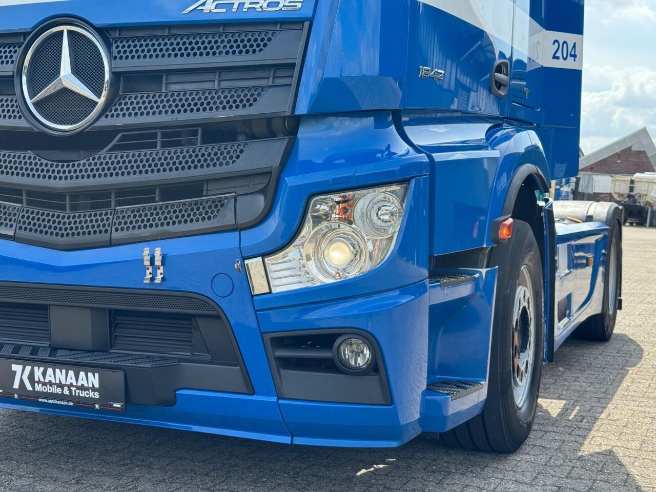 Mercedes-Benz