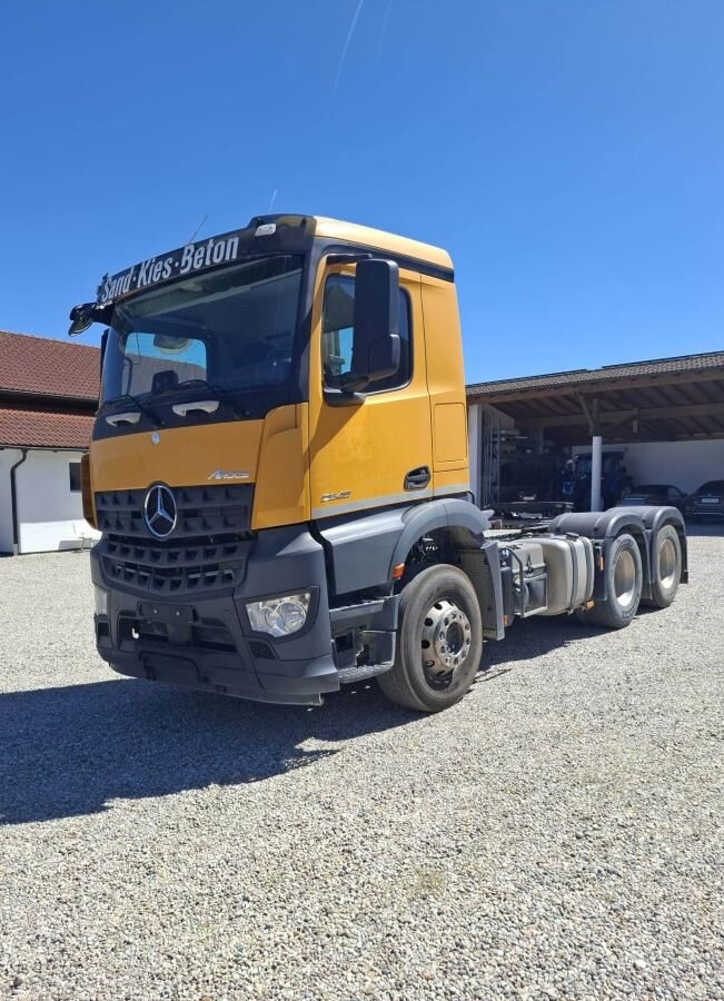 Mercedes