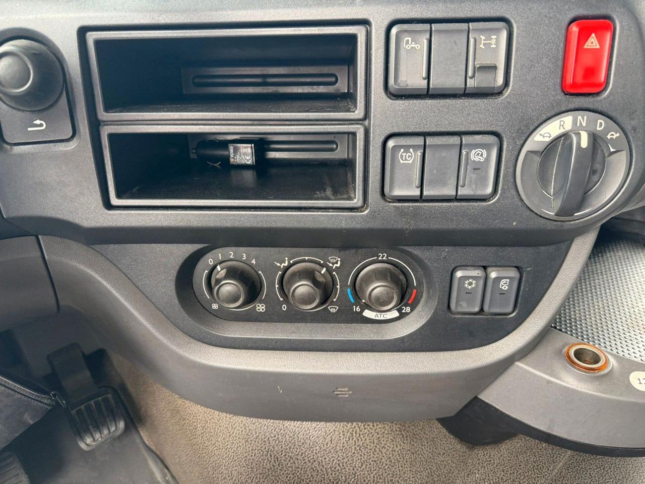 DAF