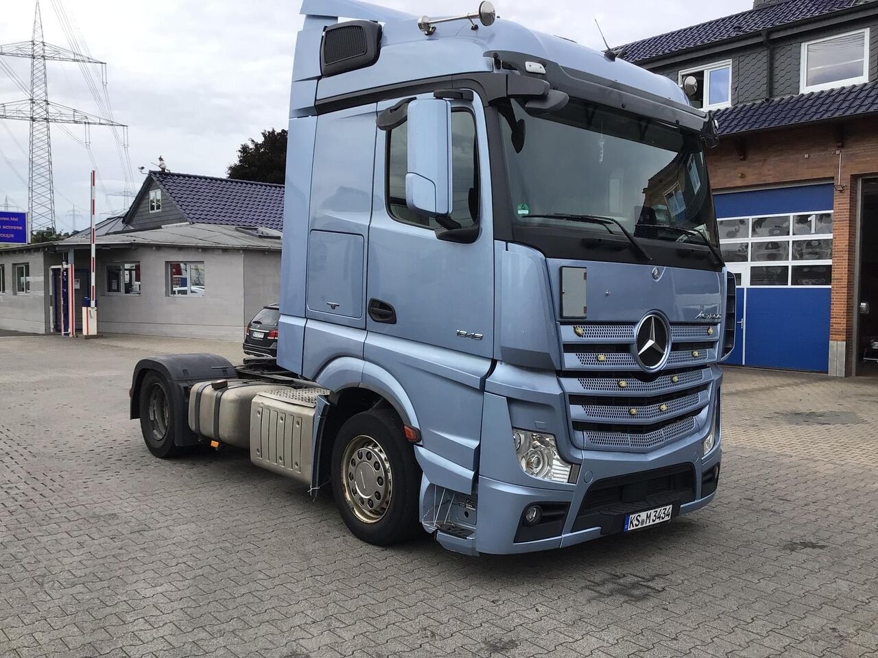 Mercedes-Benz
