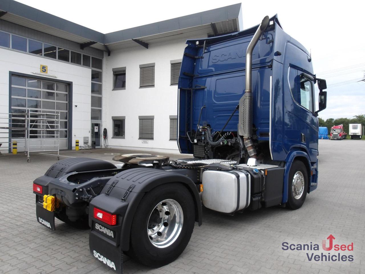 SCANIA