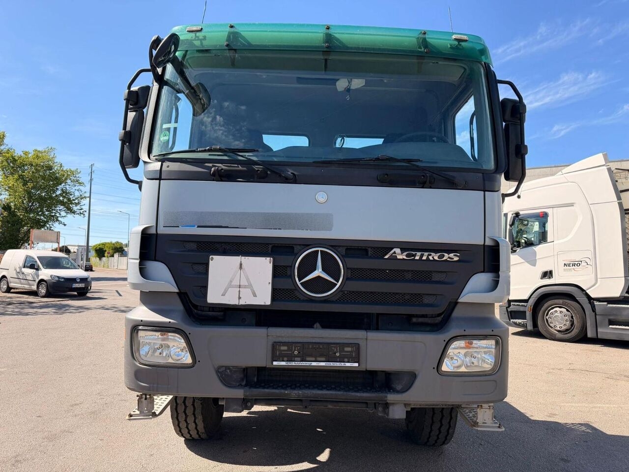 Mercedes-Benz