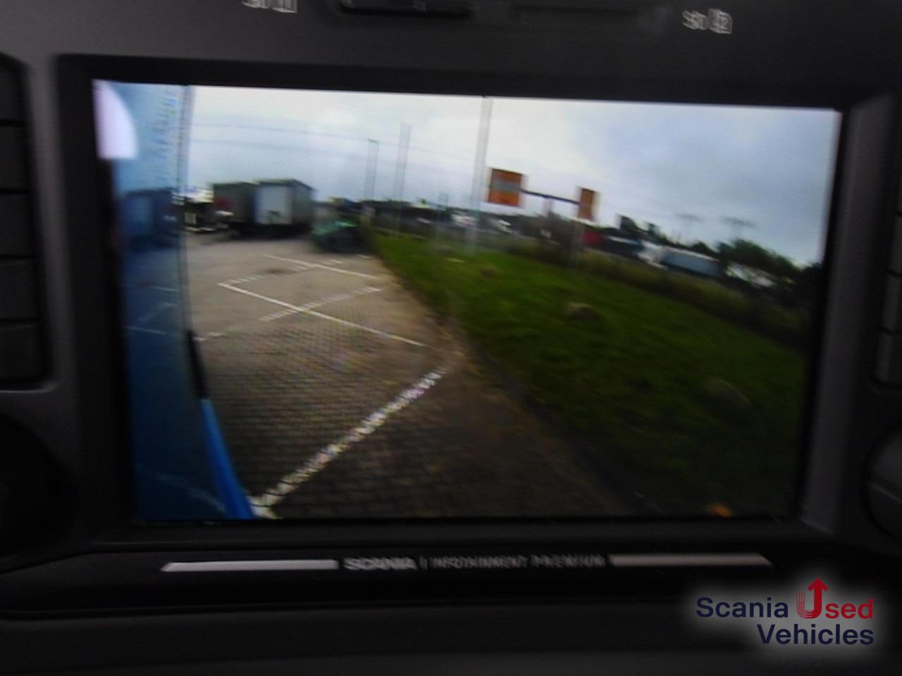 SCANIA