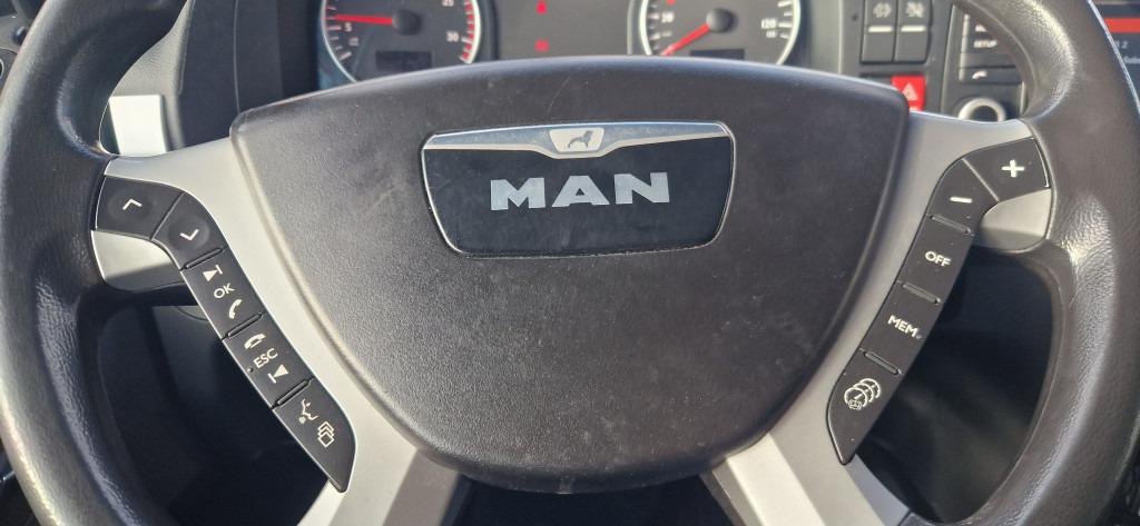 MAN