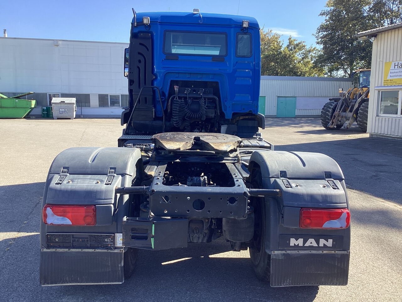 MAN
