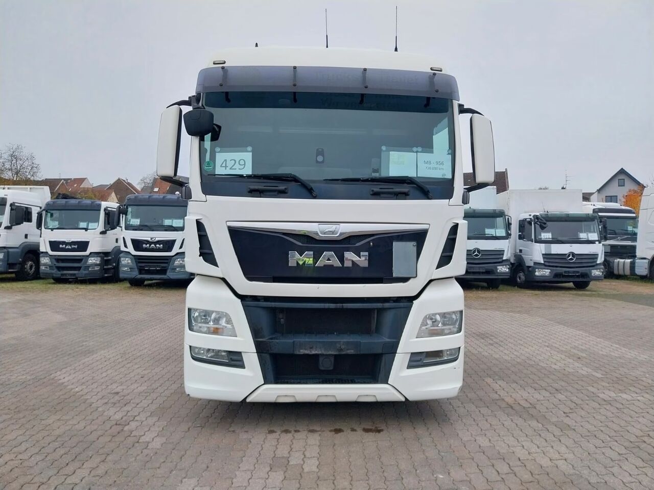 MAN