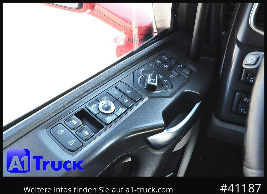 SCANIA