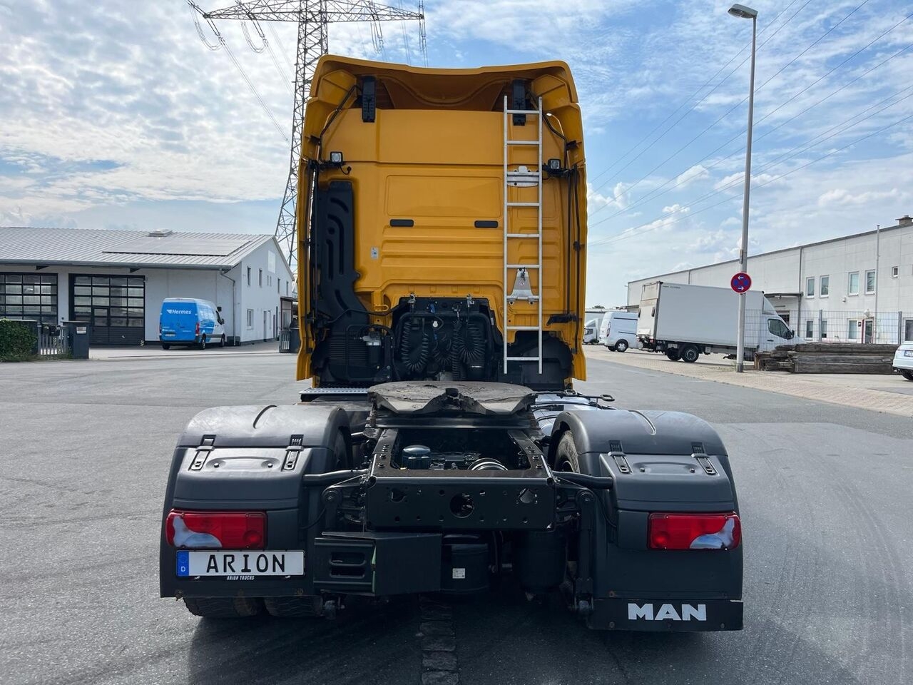 MAN