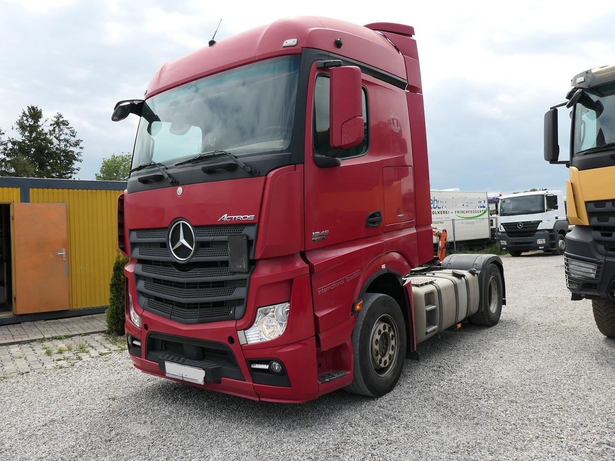 Mercedes